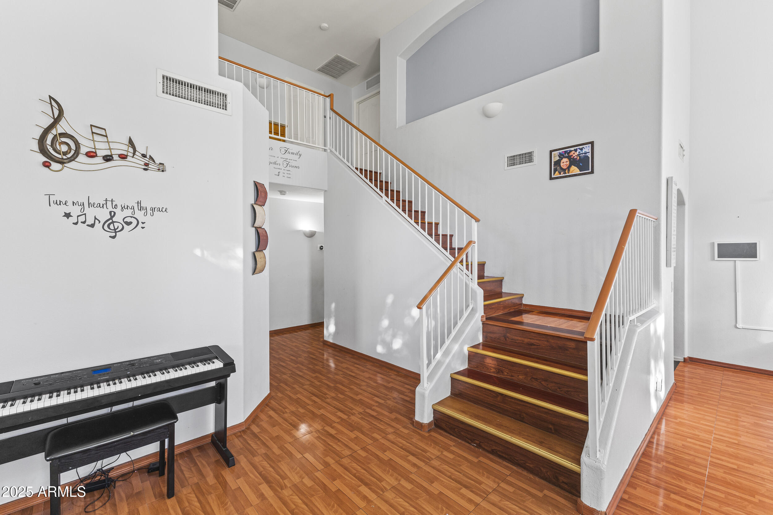 1166 E STOTTLER Drive