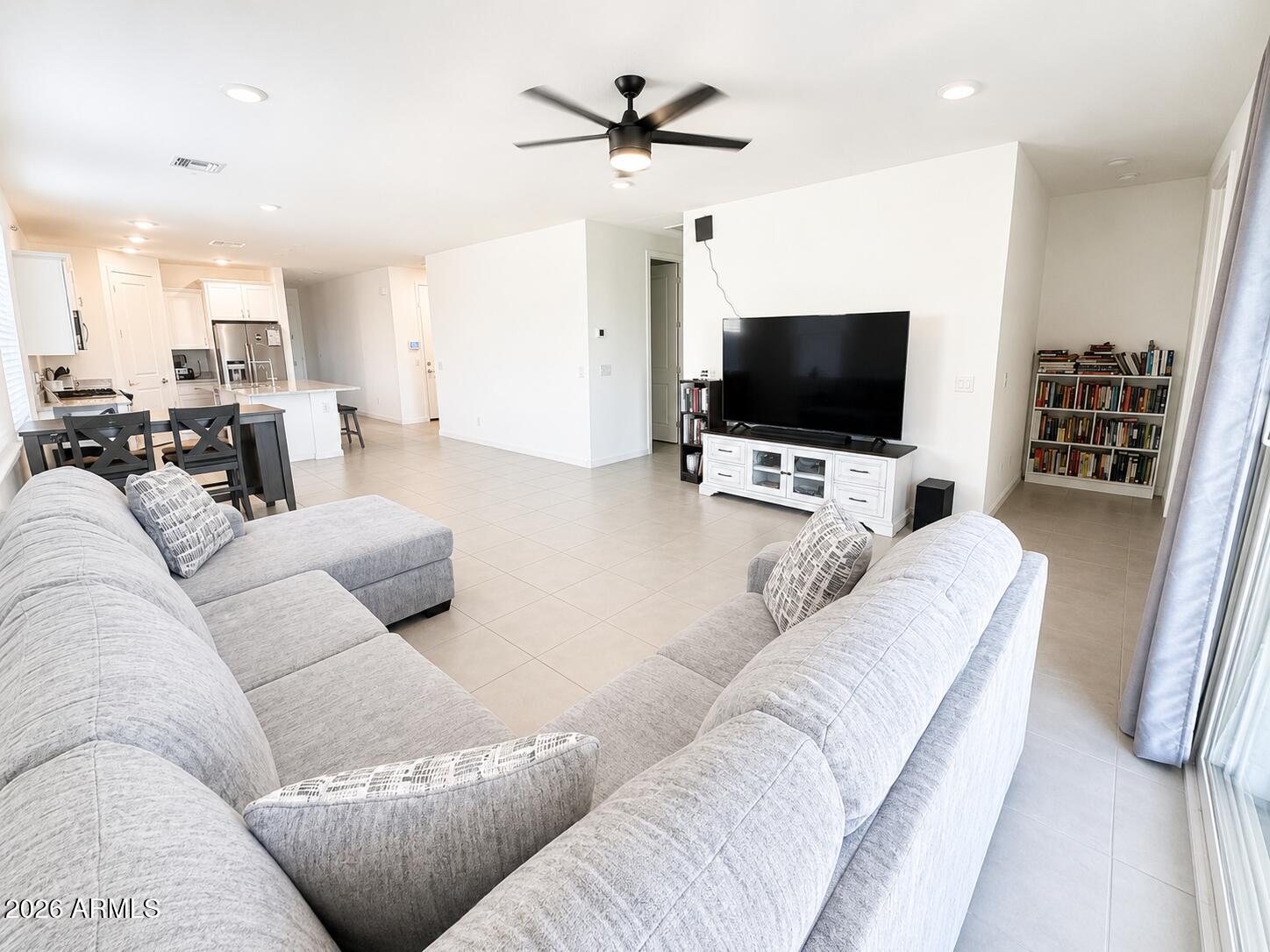 17318 W SUNNYSLOPE Lane