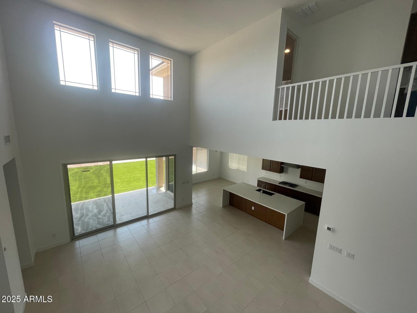 20457 E SILVER CREEK Lane