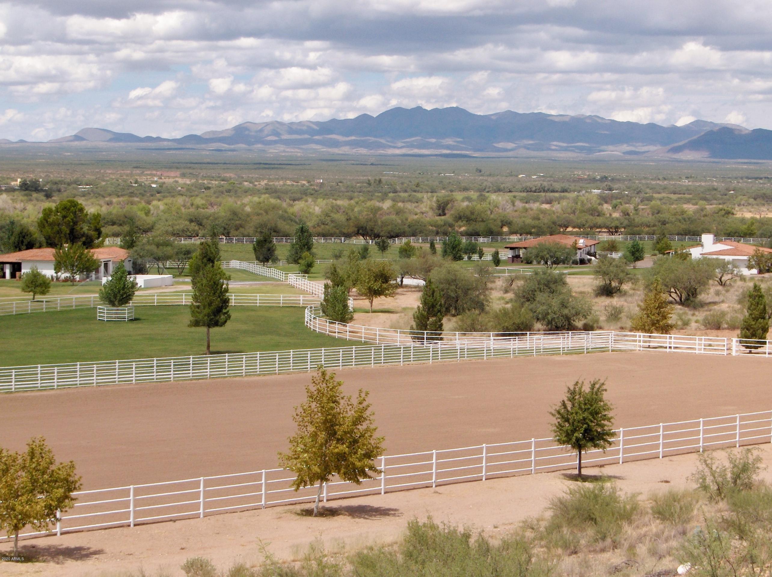 131-2 Amado Montosa Road