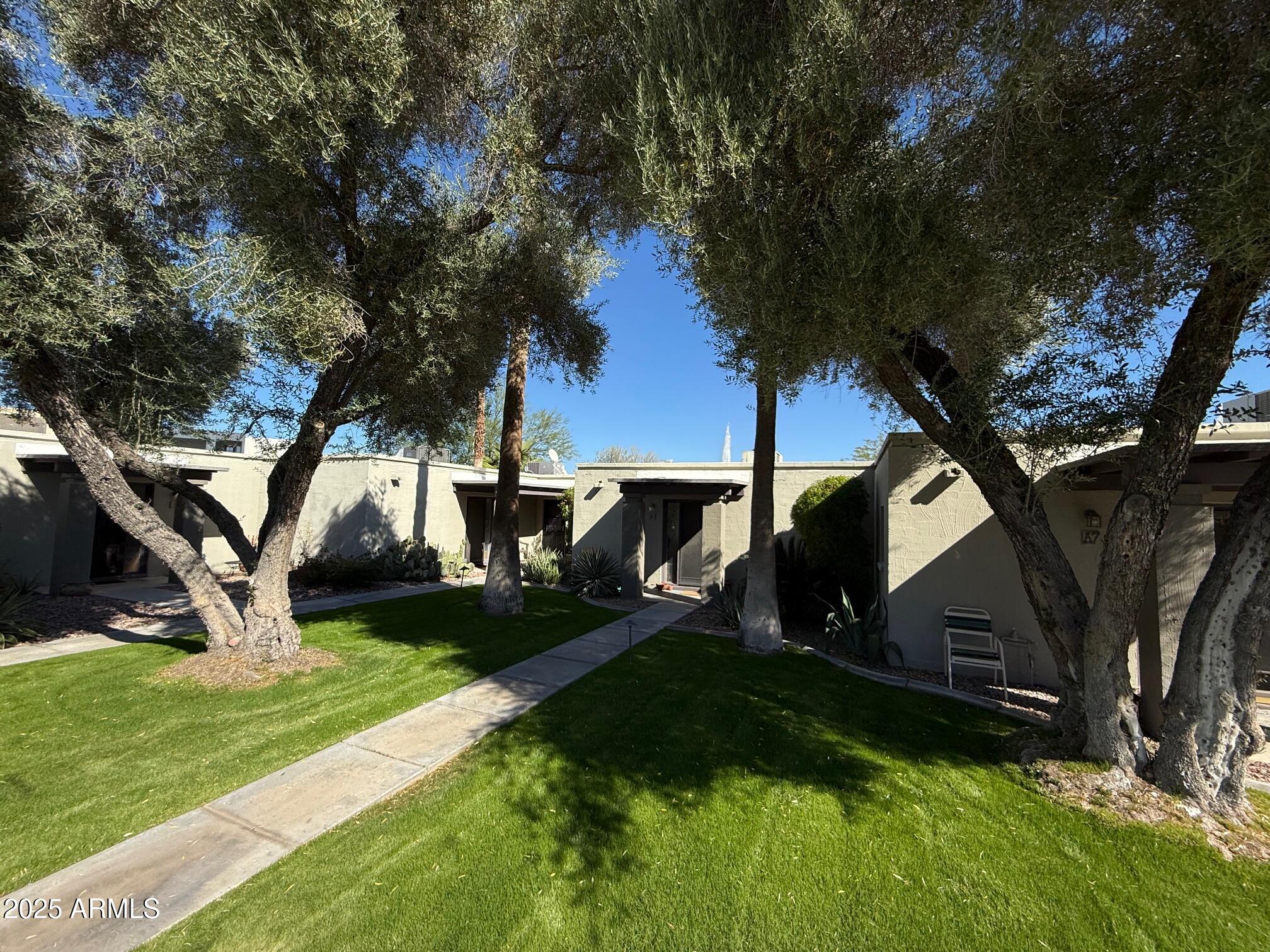 16819 E GUNSIGHT Drive A6