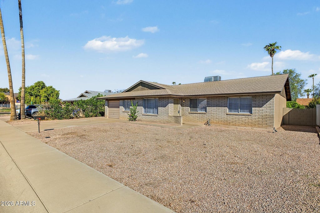 Photo of 2012 E Cornell Drive, Tempe, AZ 85283 (MLS # 7095550)