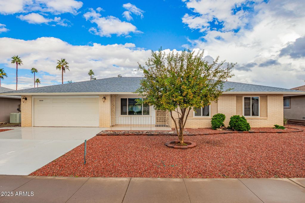 Photo of 10528 W Oak Ridge Drive, Sun City, AZ 85351 (MLS # 6949250)