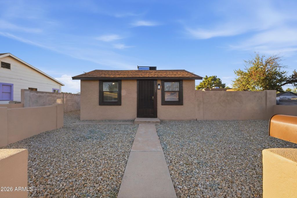 Photo of 5521 W Northview Avenue, Glendale, AZ 85301 (MLS # 6981482)