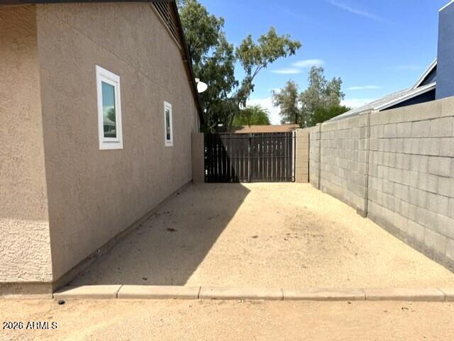 5925 W LOMA Lane