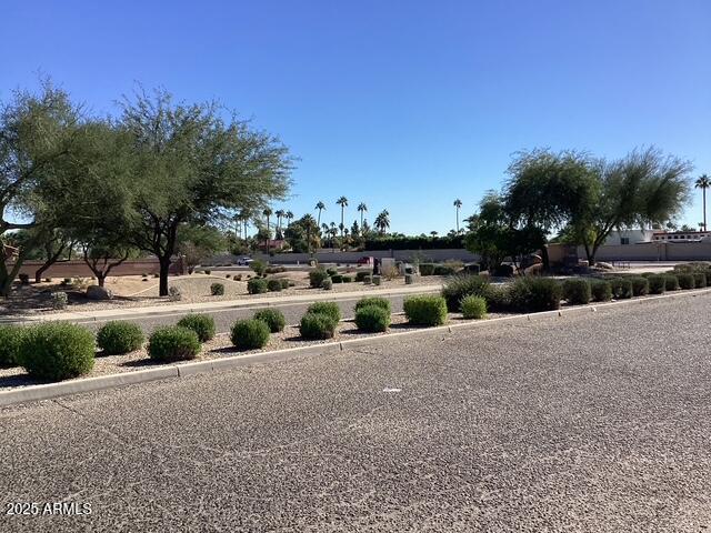 13612 W WINDSOR Boulevard