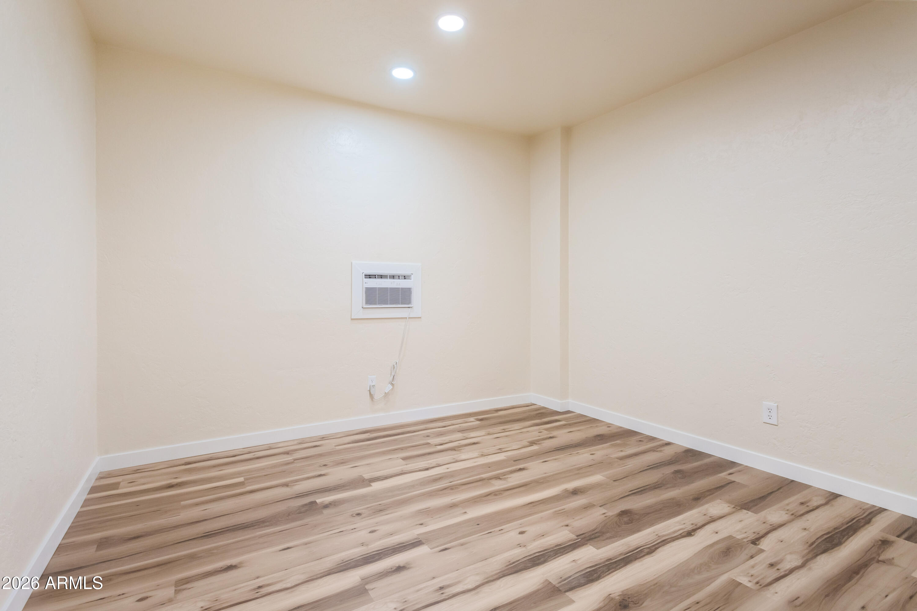 CORONADO ESTATES 3 - Residential