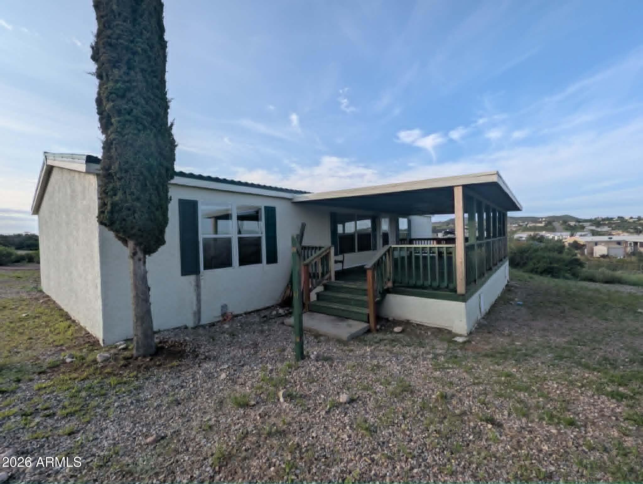 977 N SADDLEBACK Drive