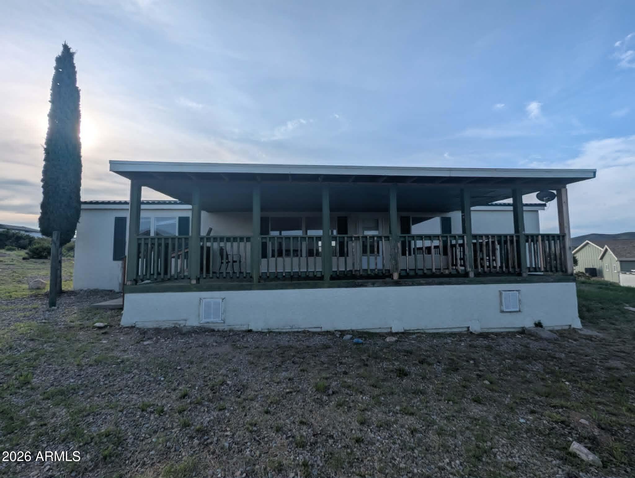 977 N SADDLEBACK Drive