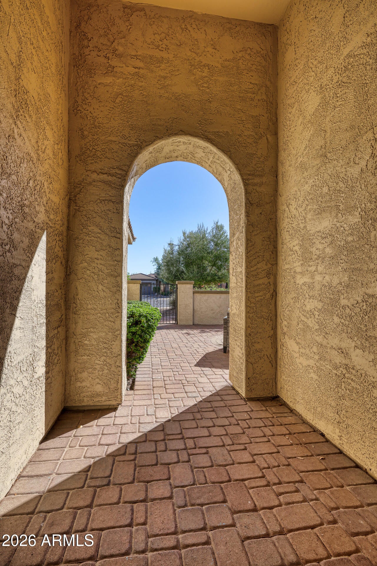 12368 W RUNNING DEER Court