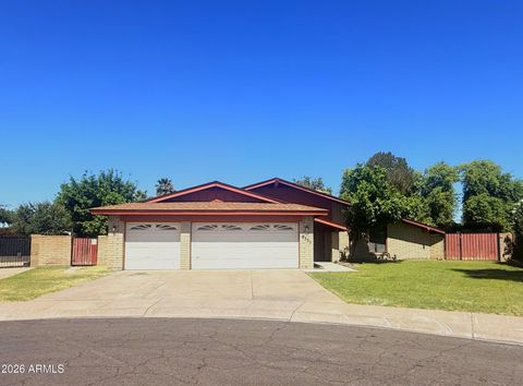 8332 N 50TH Drive Glendale AZ 85302
