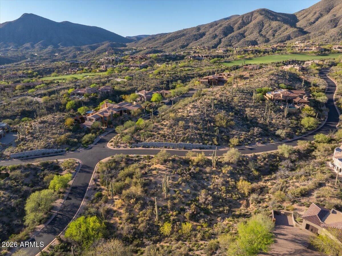 DESERT MOUNTAIN - Land
