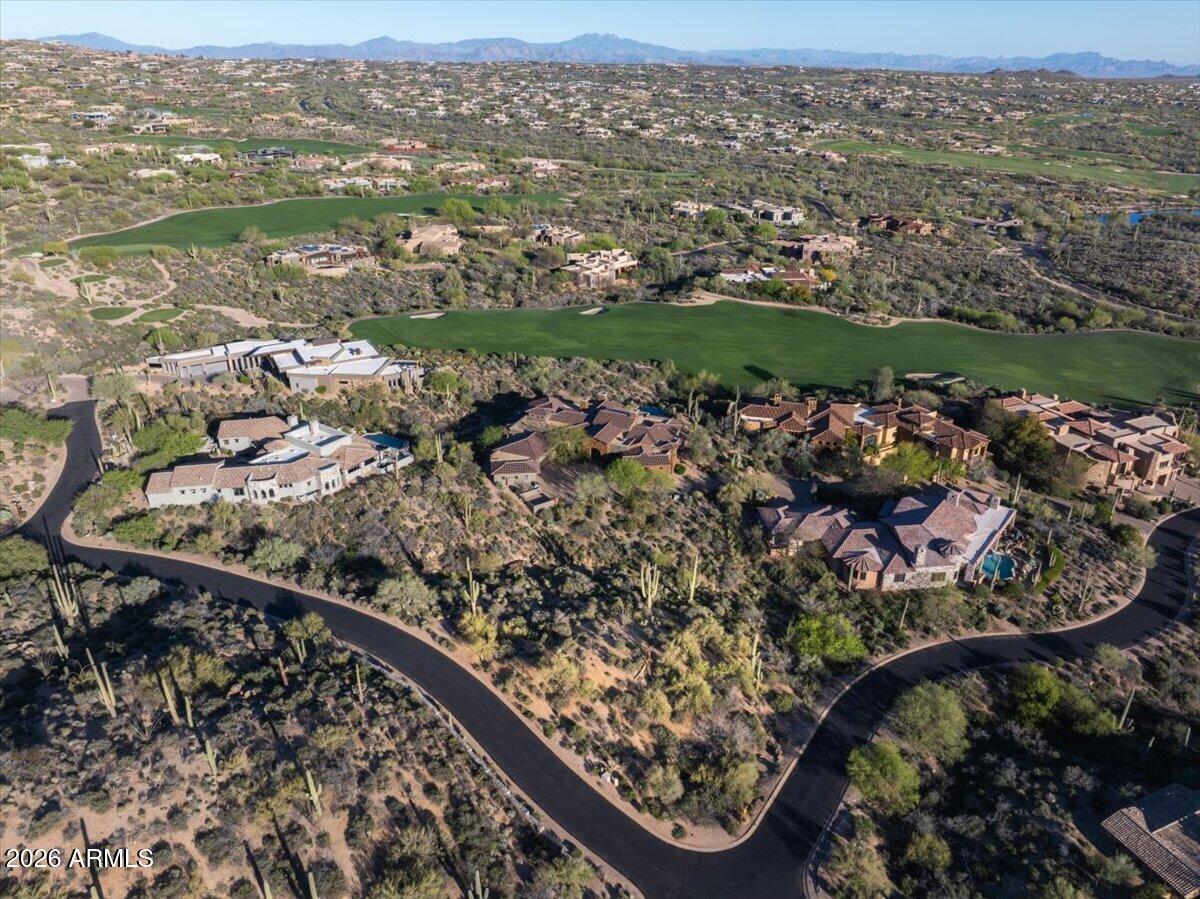 DESERT MOUNTAIN - Land