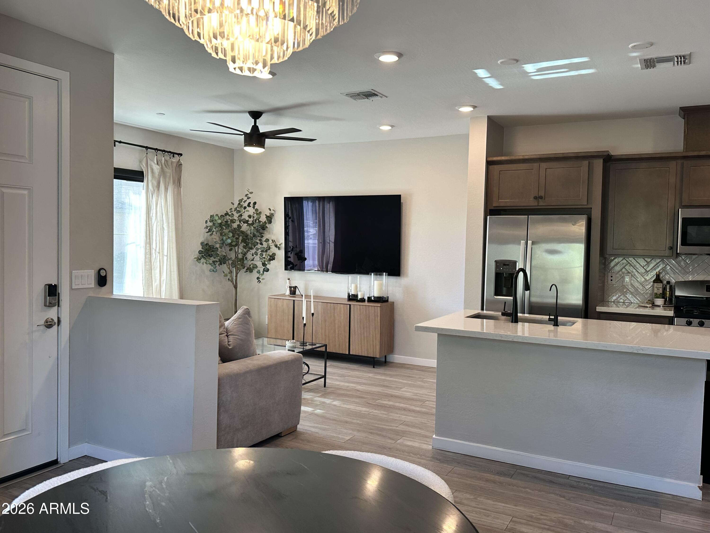 4601 S RENAISSANCE Drive 101