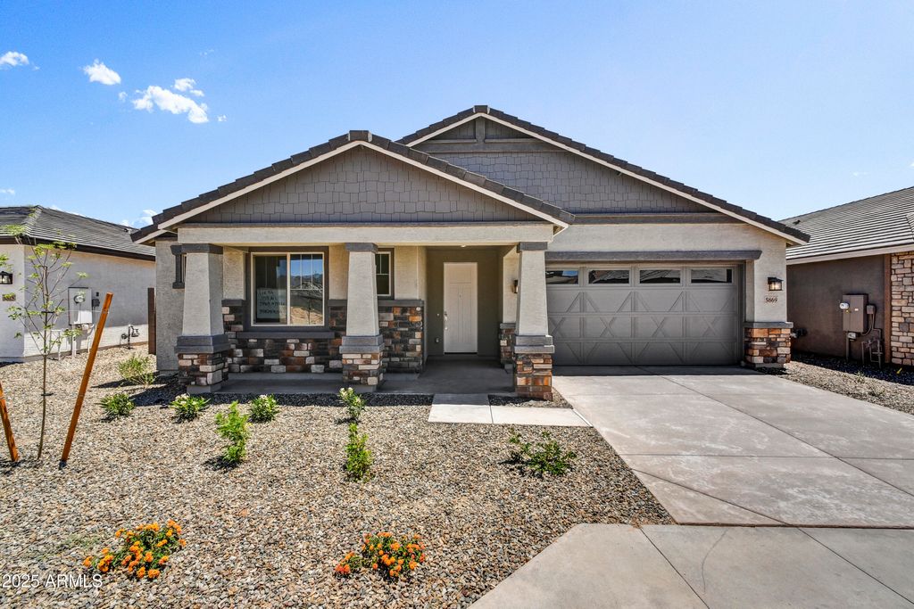 Photo of 5869 N 193rd Drive, Litchfield Park, AZ 85340 (MLS # 6950827)