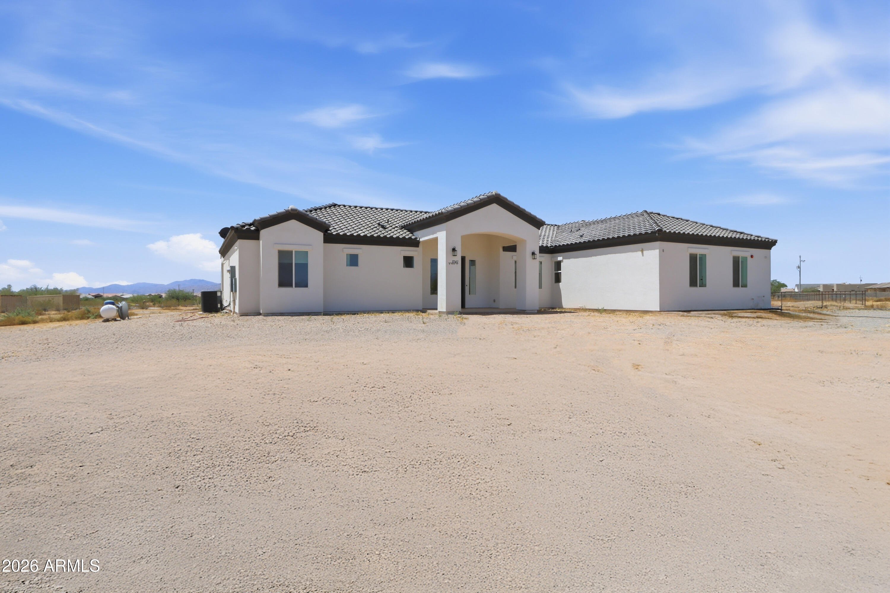 17587 W Dale Lane