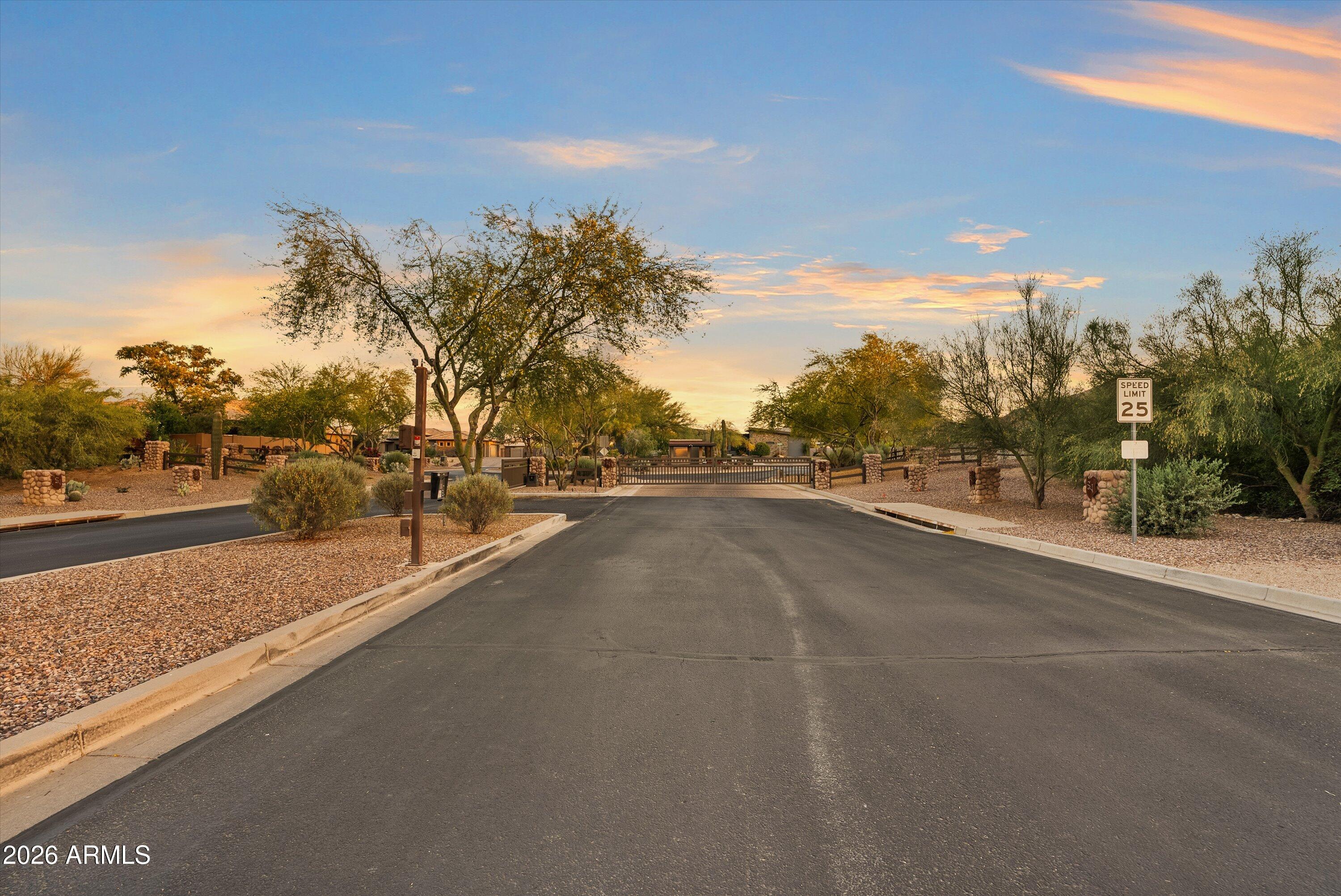 10761 W GOLDDUST Drive 10