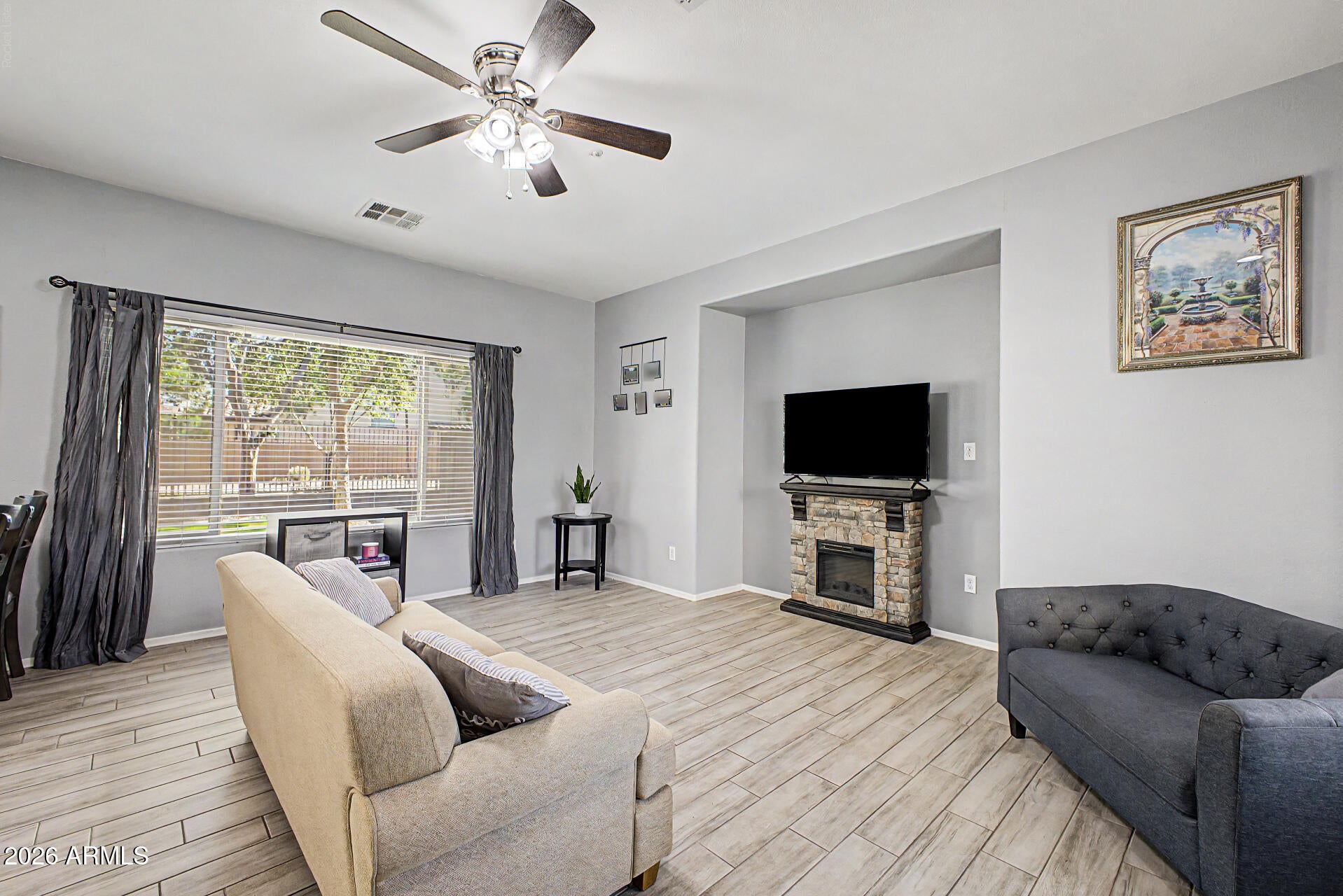 1393 E JOSEPH Way