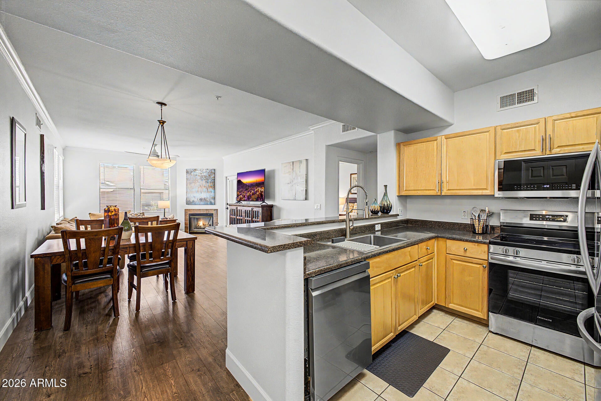 19777 N 76TH Street 3290