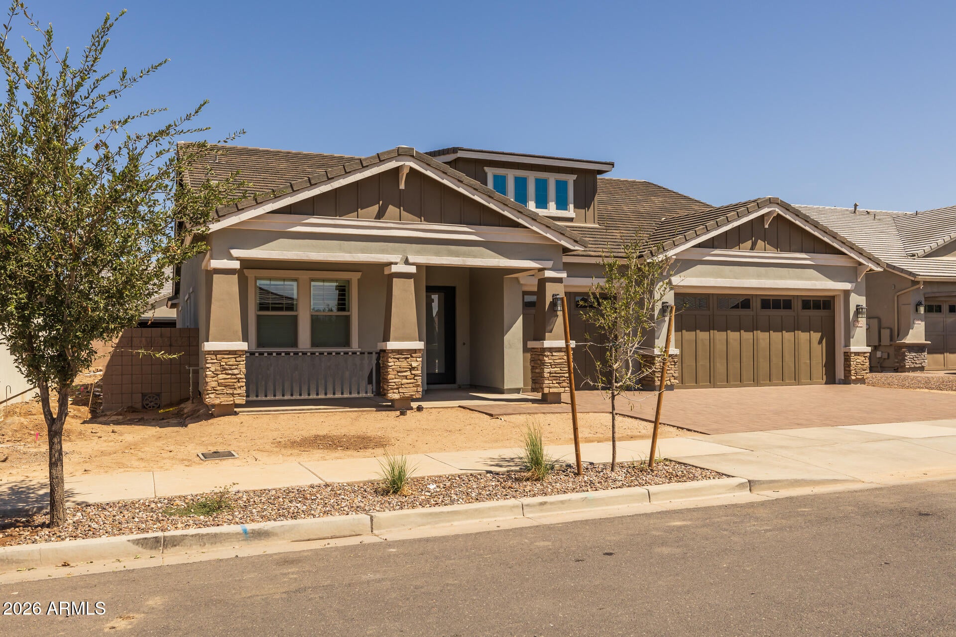 22998 E RAVEN Drive