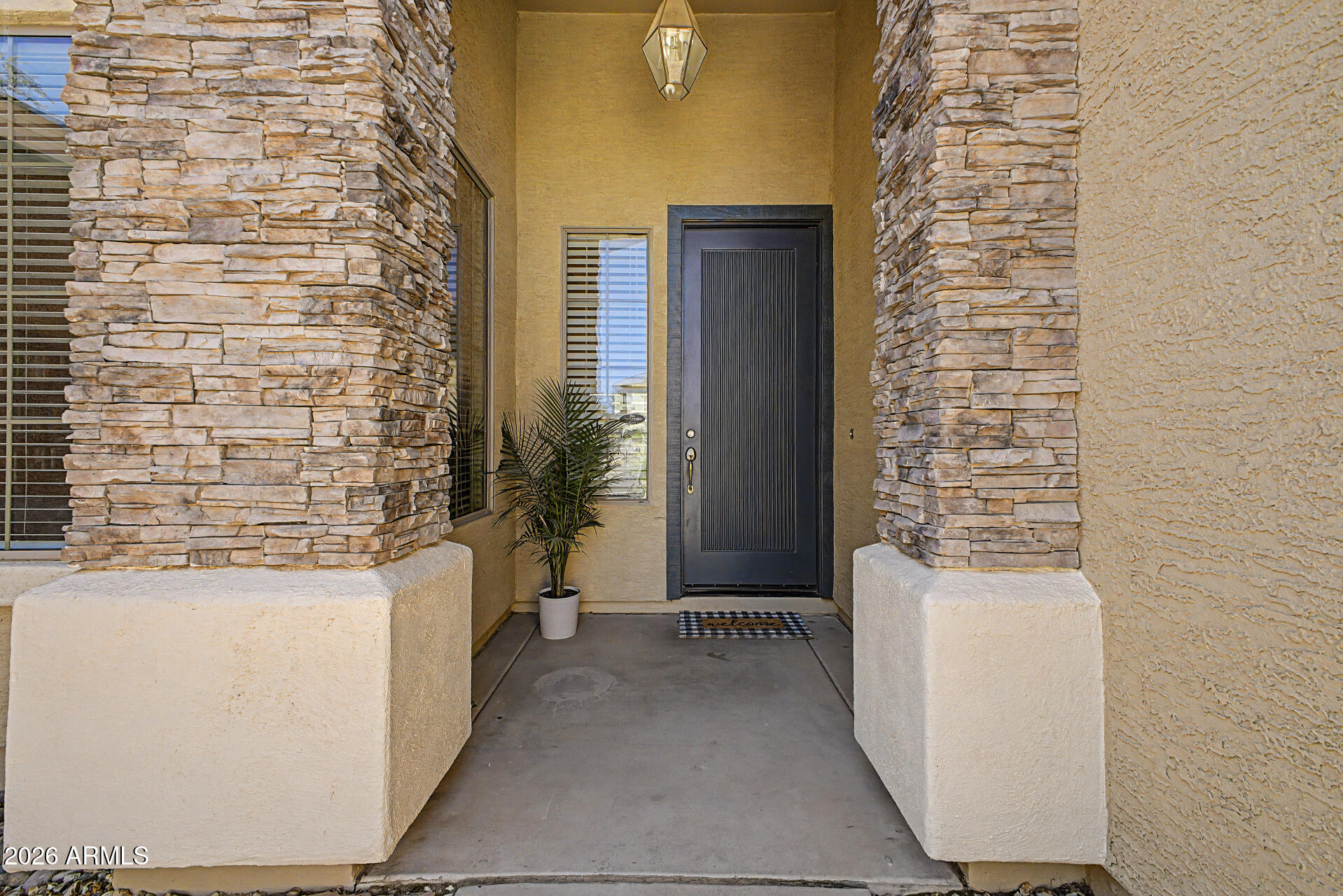 13643 W MONTEBELLO Avenue