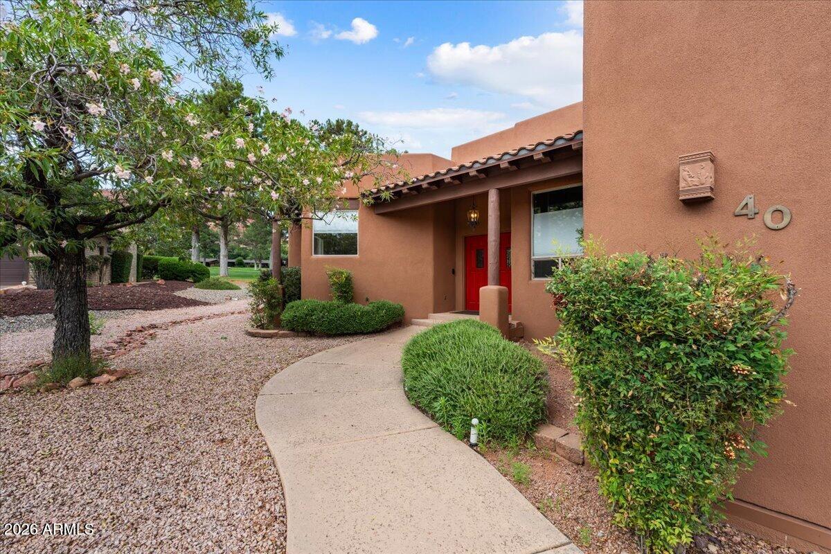 40 Mesa Vista Drive