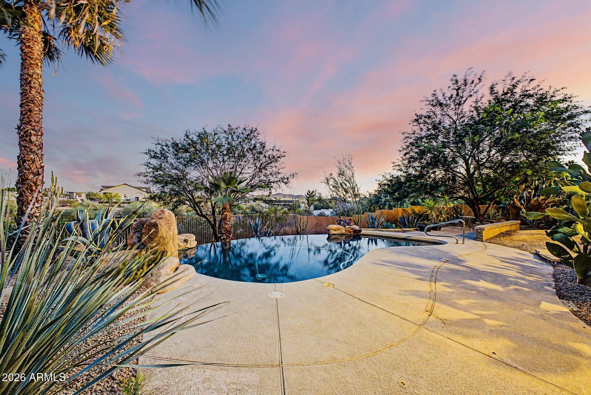 Desert Hills - Residential
