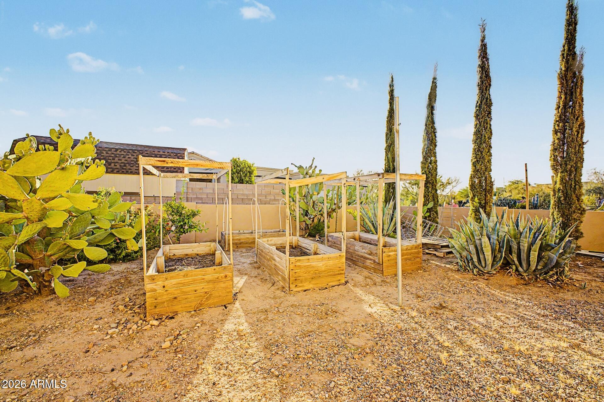 Desert Hills - Residential