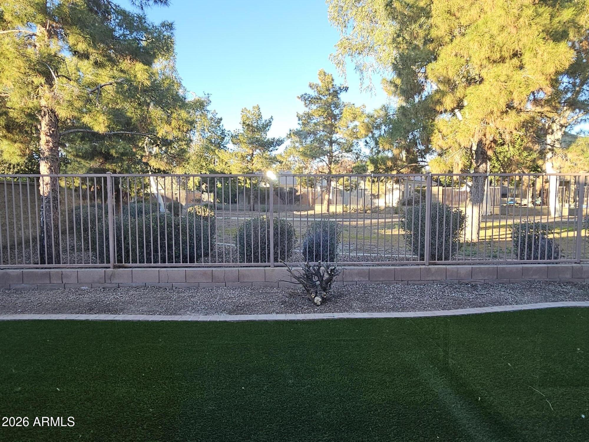 4574 E MURRIETA Road