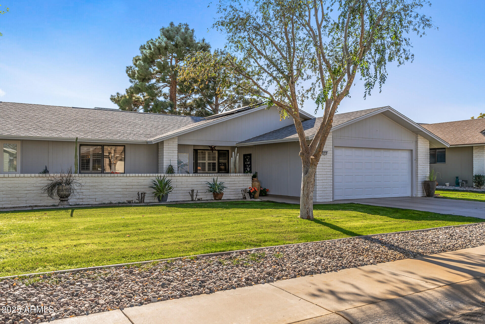 12719 W SHADOW HILLS Drive