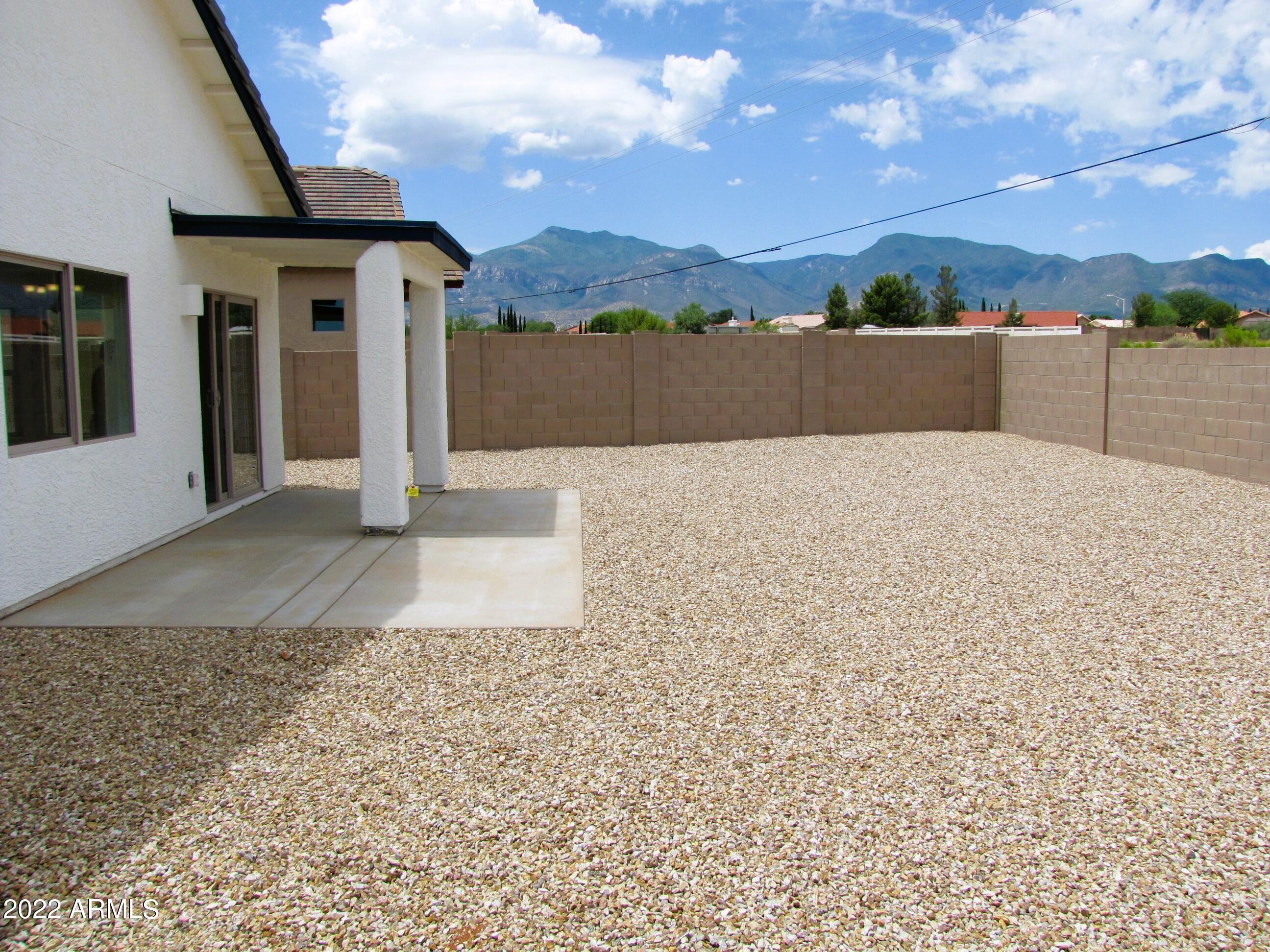 Holiday - Residential Lease