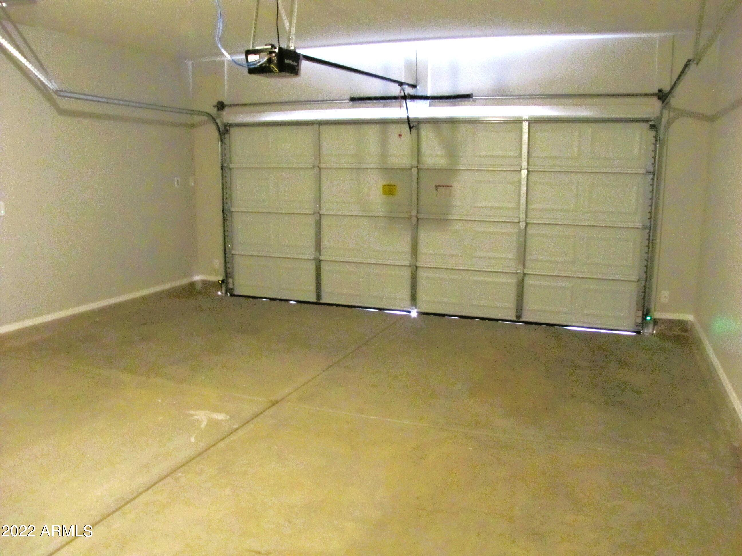 Holiday - Residential Lease