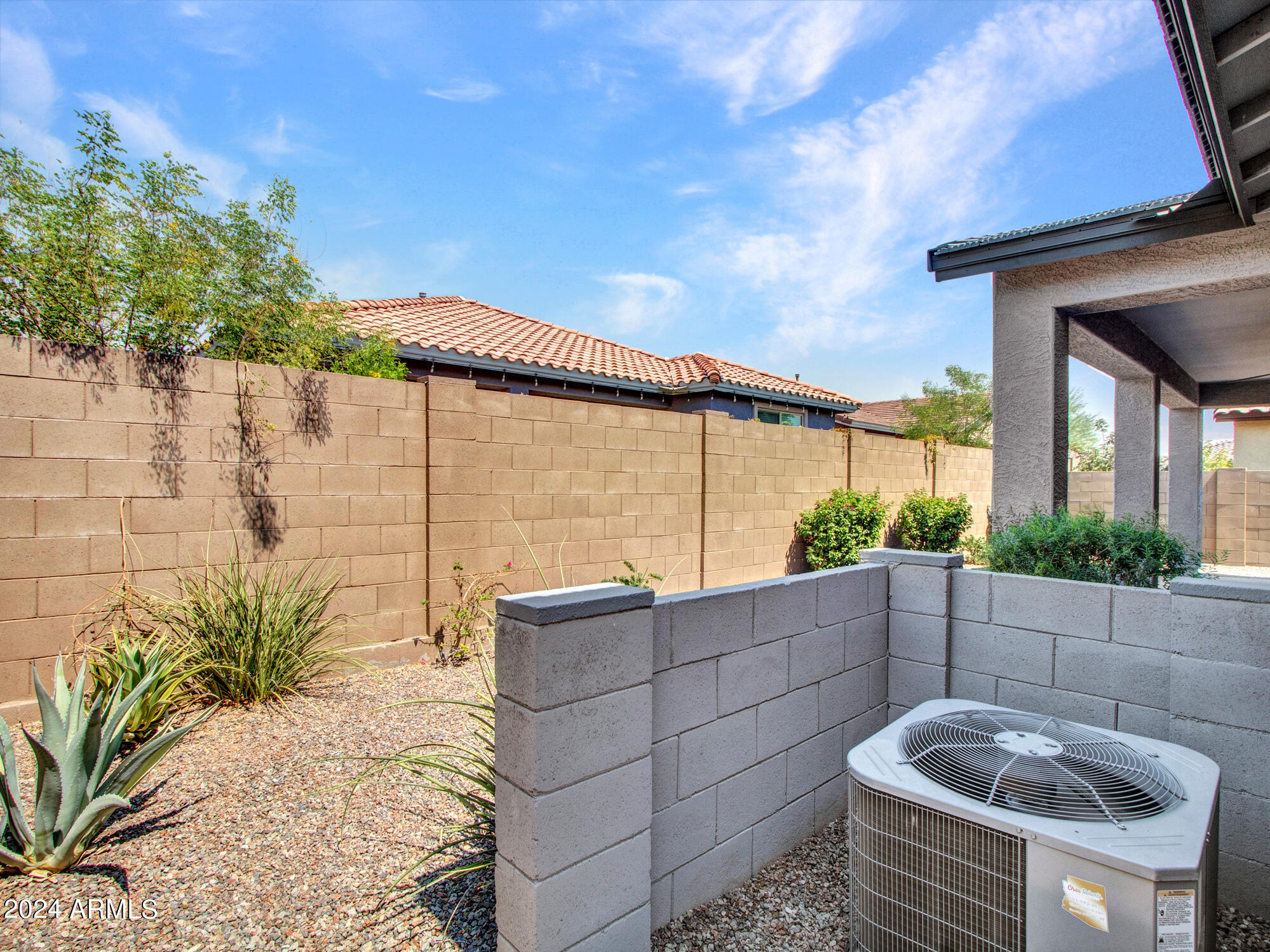 Buckeye, Arizona 85396, United States, 2 Bedrooms Bedrooms, ,2 BathroomsBathrooms,Residential,Active,43044