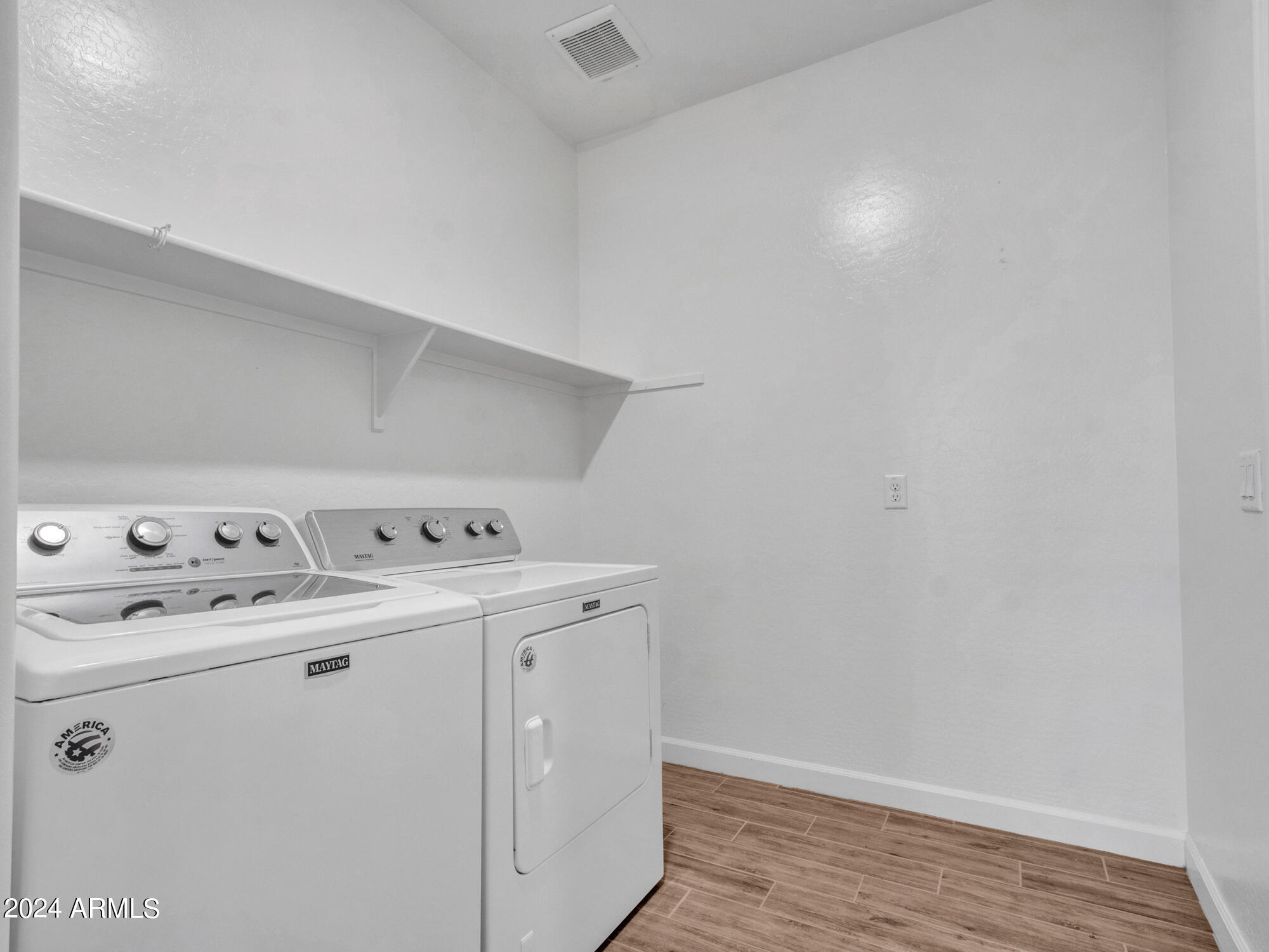 Buckeye, Arizona 85396, United States, 2 Bedrooms Bedrooms, ,2 BathroomsBathrooms,Residential,Active,43044