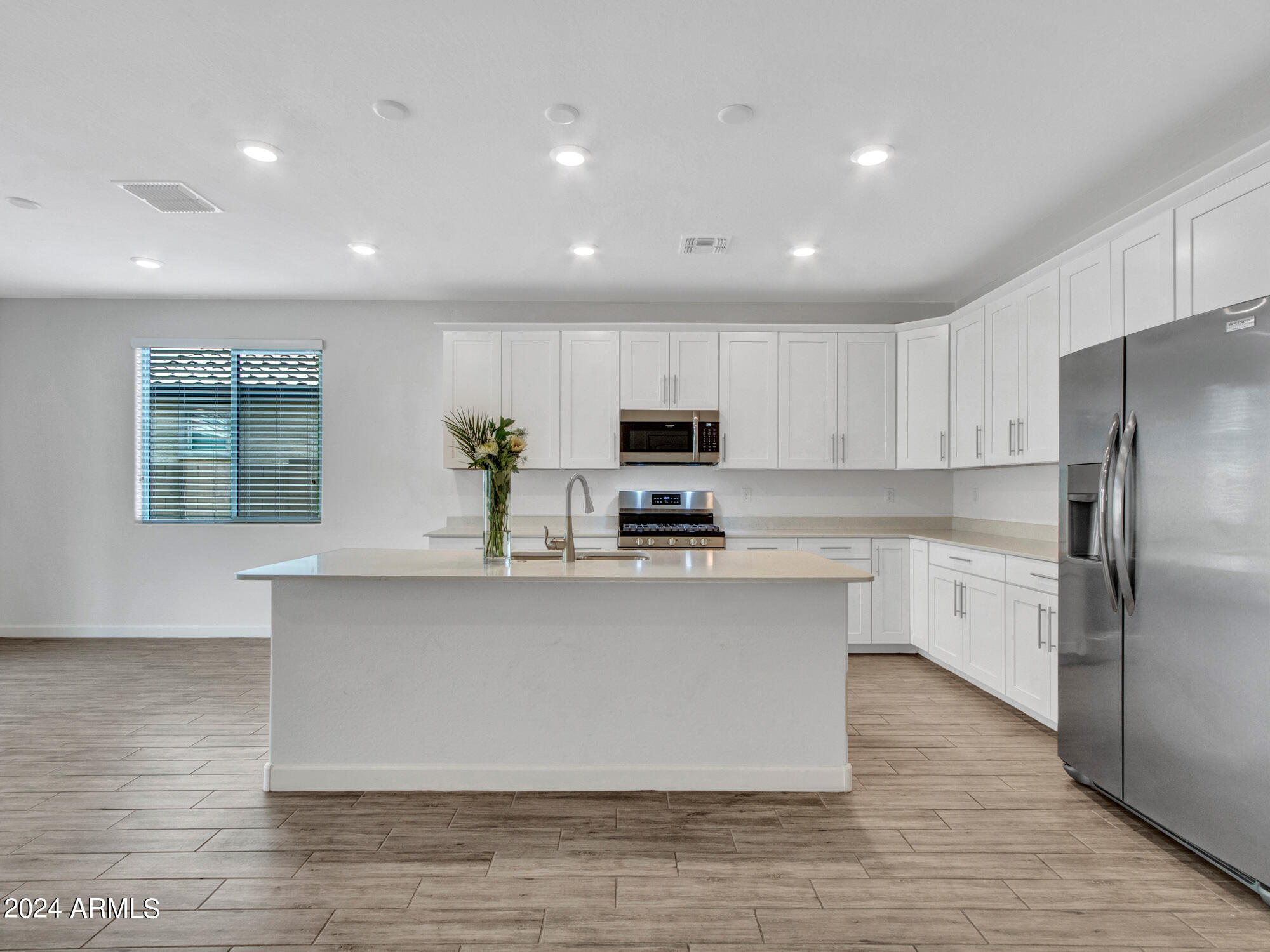 Buckeye, Arizona 85396, United States, 2 Bedrooms Bedrooms, ,2 BathroomsBathrooms,Residential,Active,43044