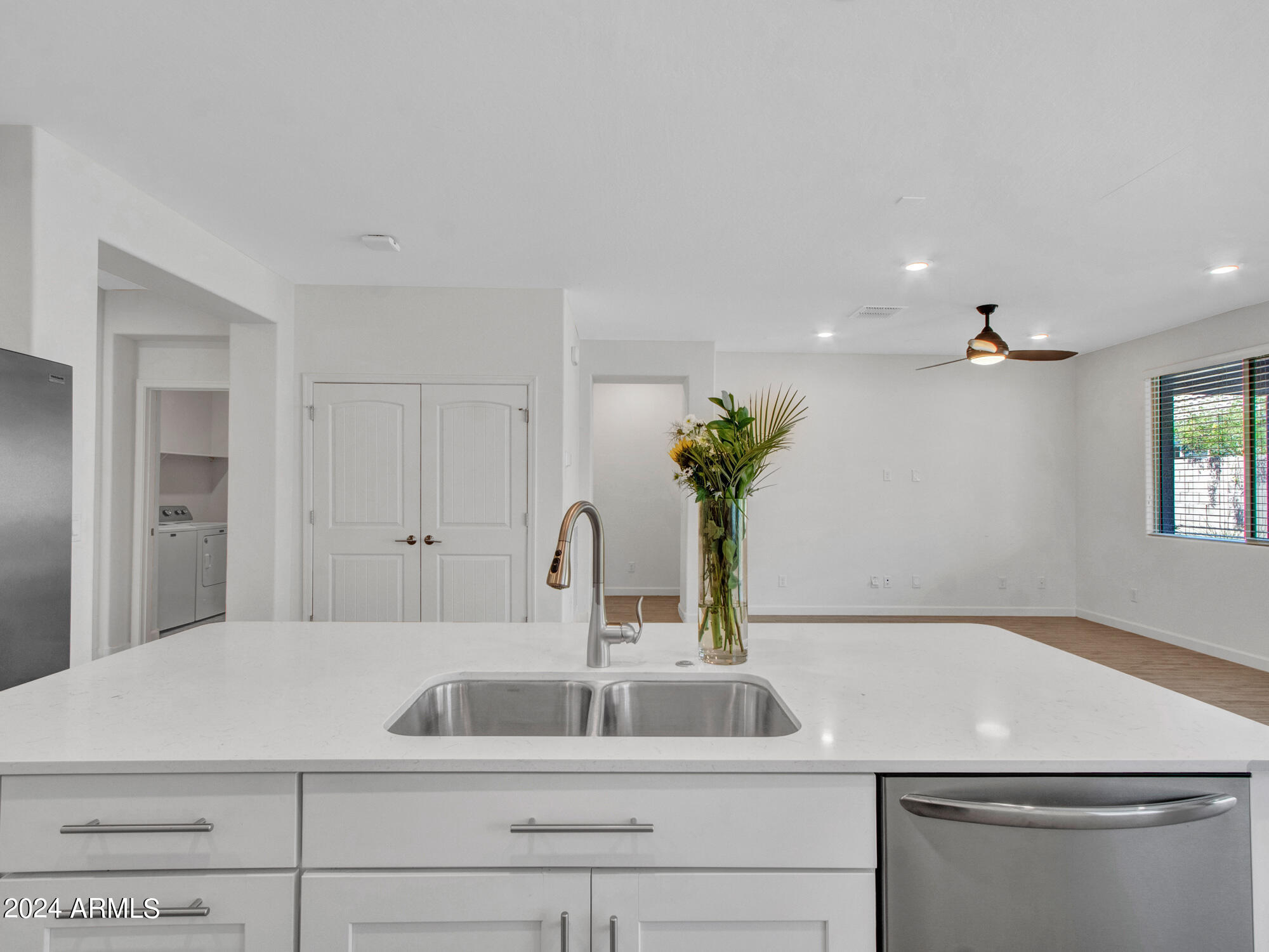 Buckeye, Arizona 85396, United States, 2 Bedrooms Bedrooms, ,2 BathroomsBathrooms,Residential,Active,43044