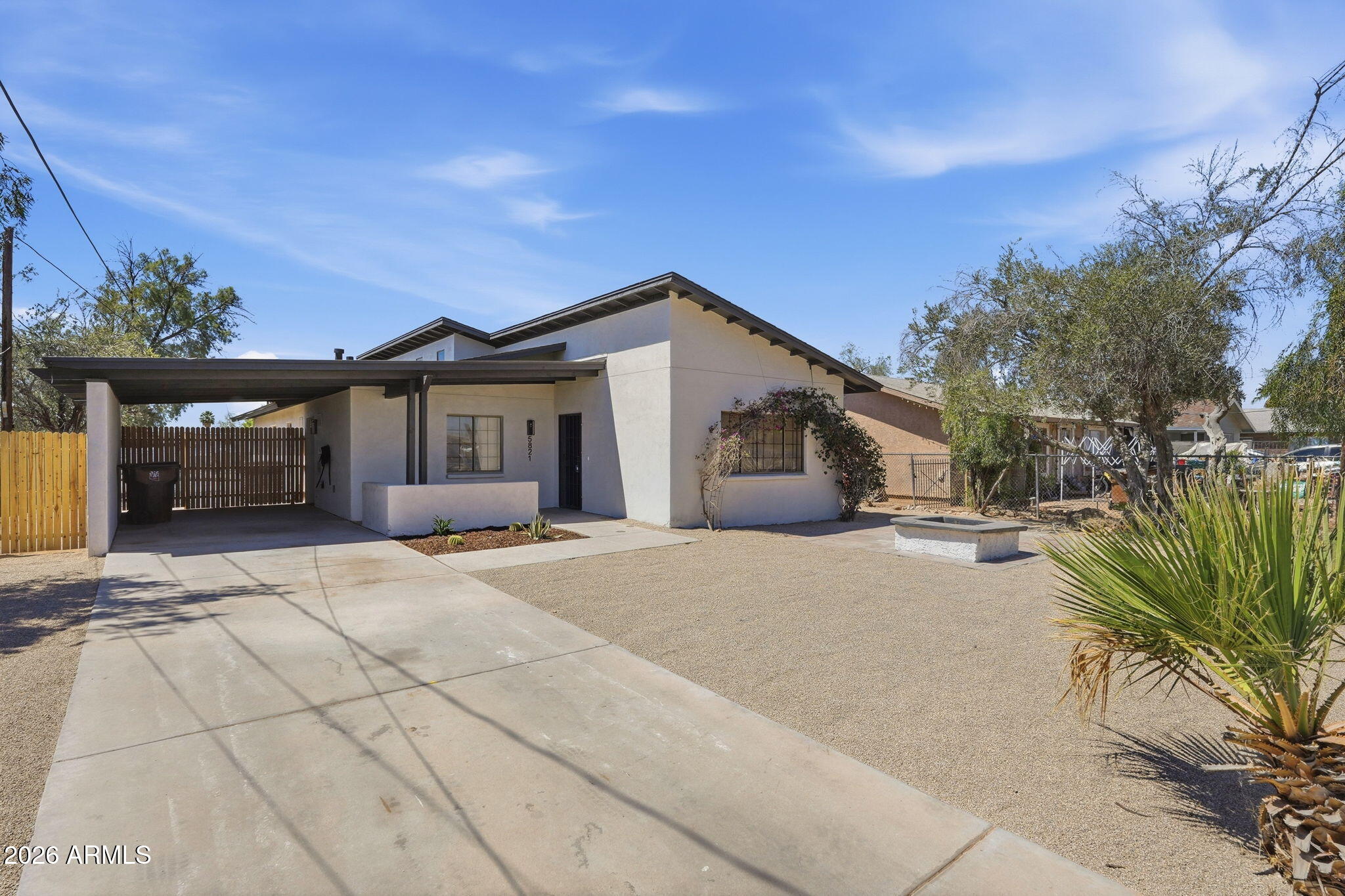 5821 E CALLE MAGDALENA --
