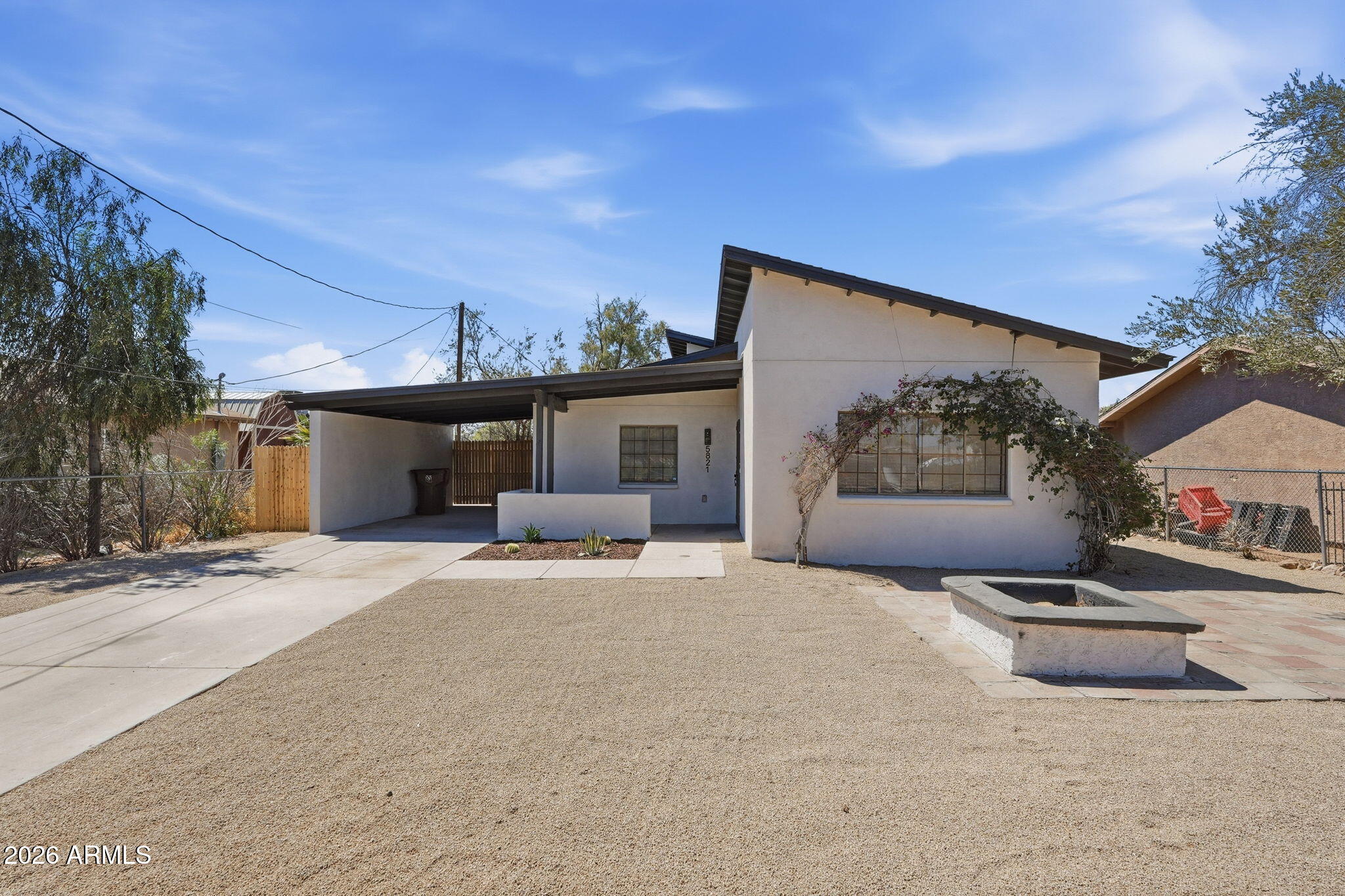 5821 E CALLE MAGDALENA --