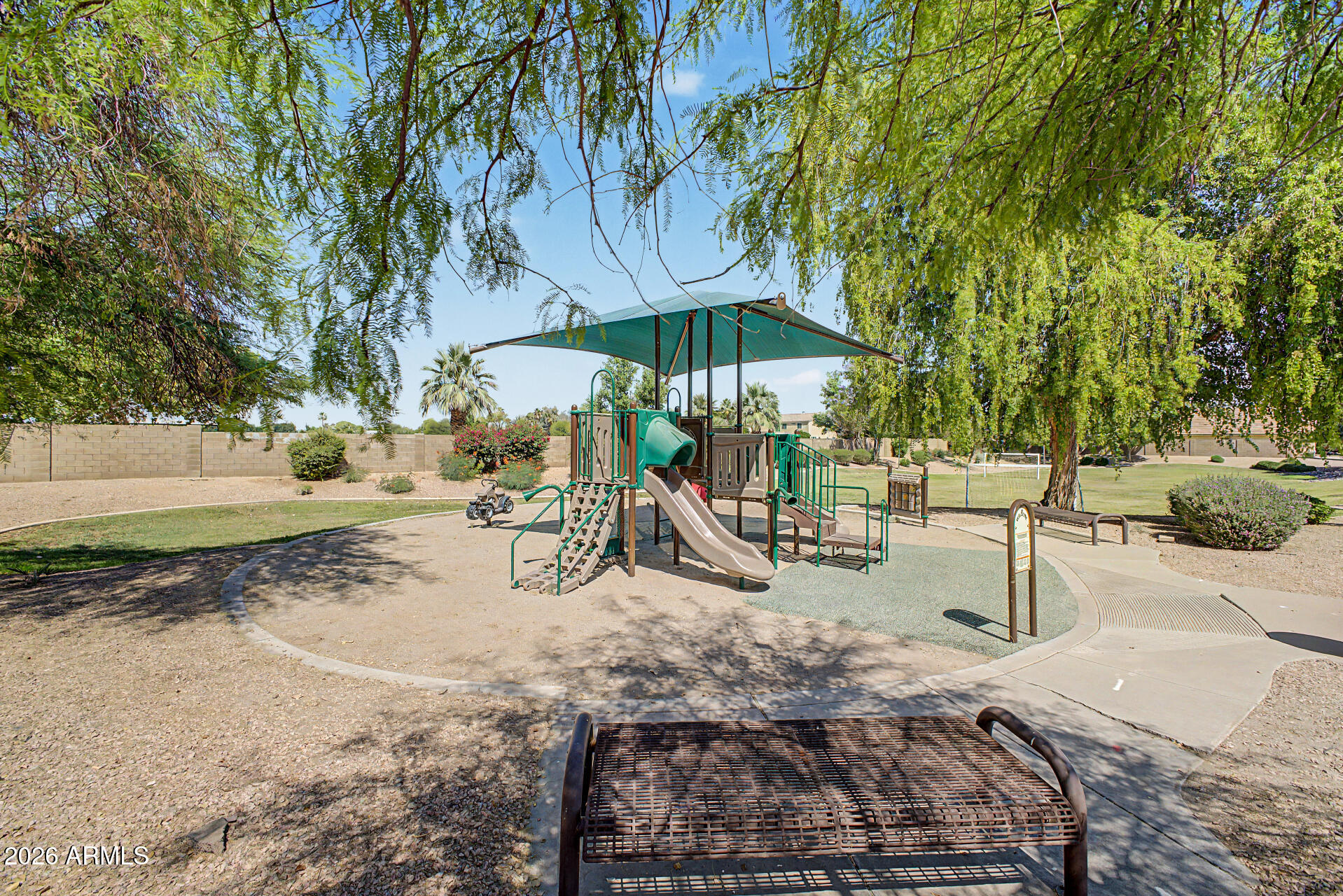 SPRINGTREE 2 - Residential