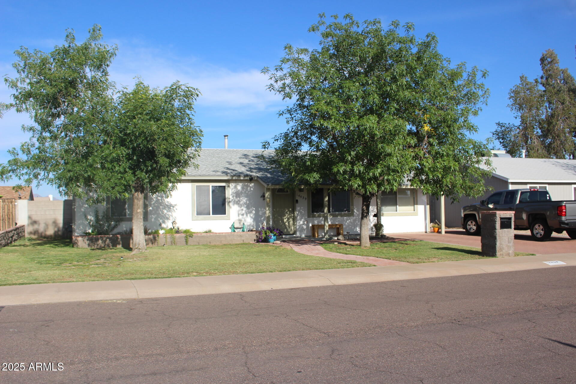 14439 N 38TH Place