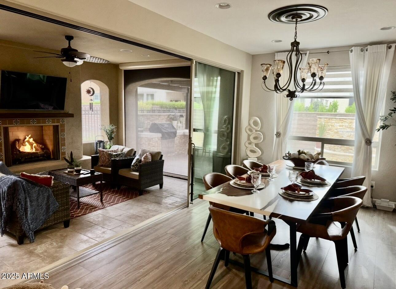 429 E VETERANS Way
