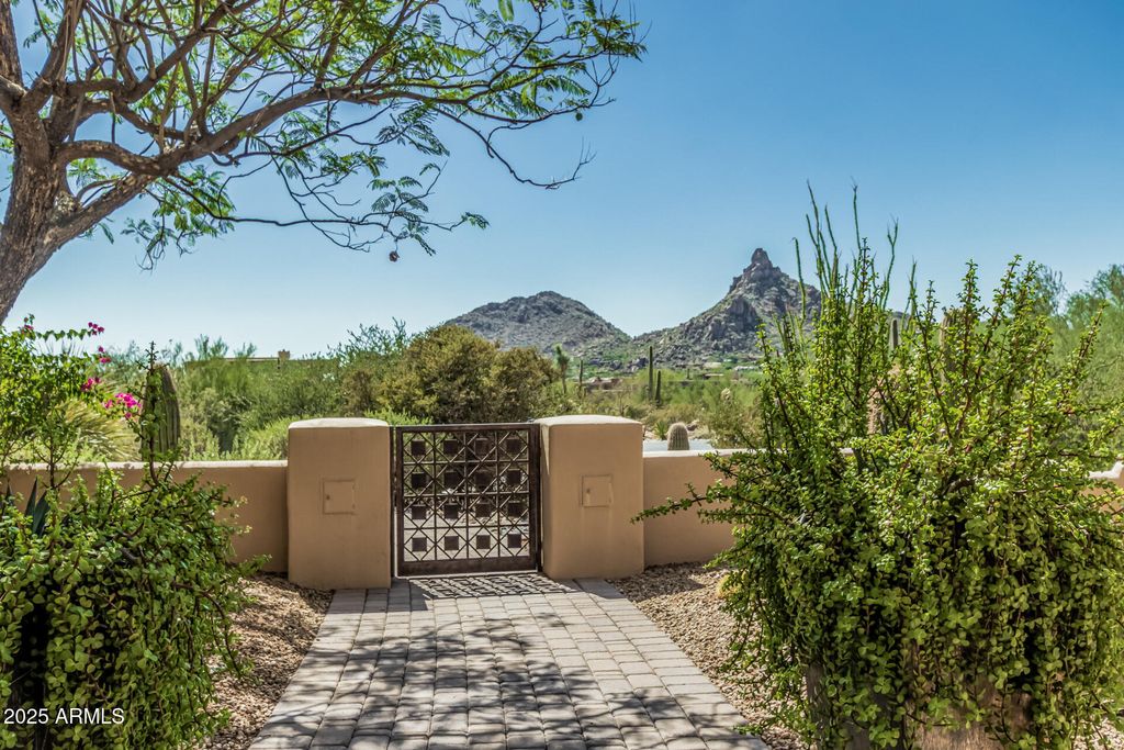 Photo of 25825 N 106th Way, Scottsdale, AZ 85255 (MLS # 6885788)