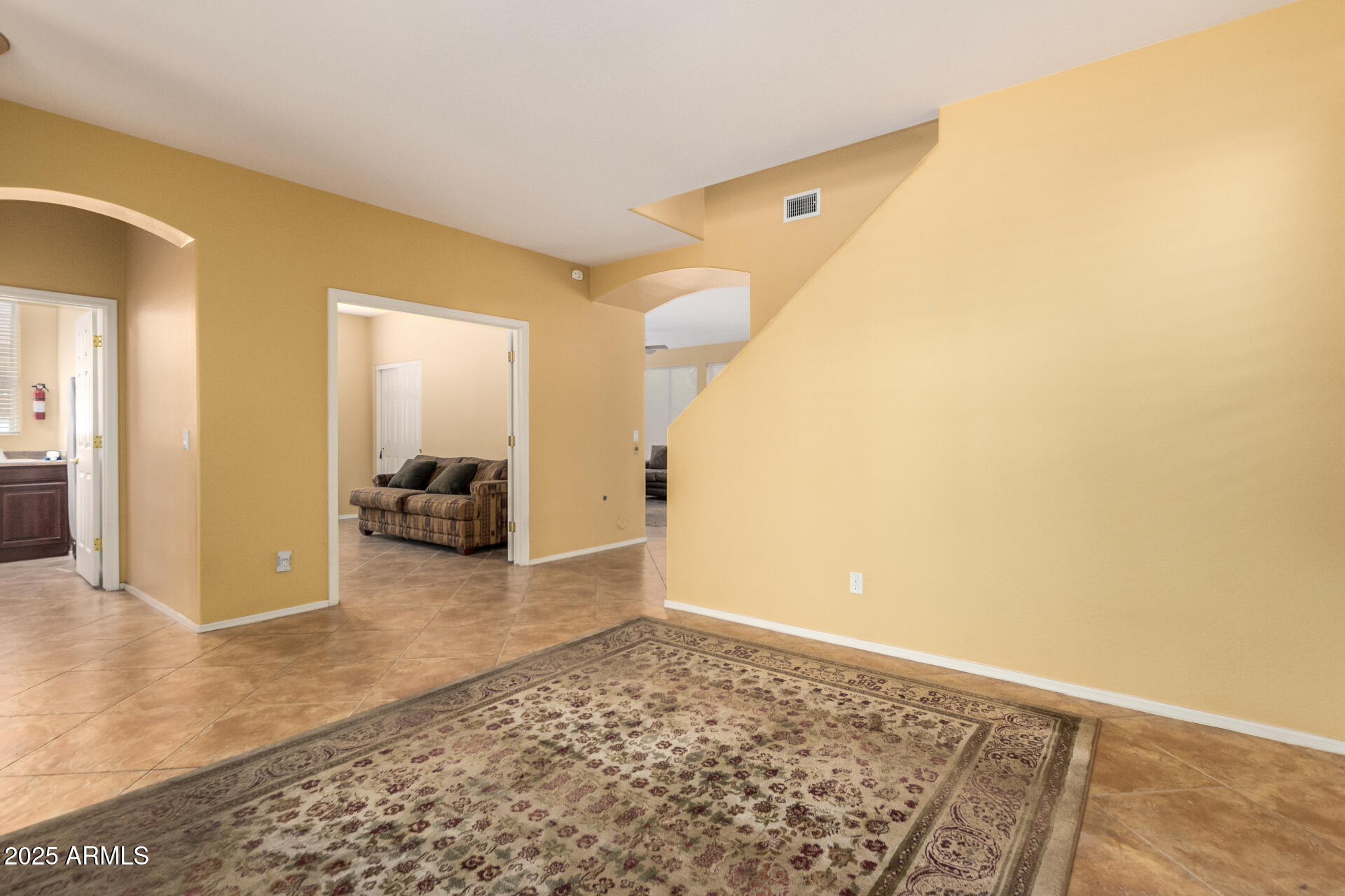 2526 W FLORENTINE Road