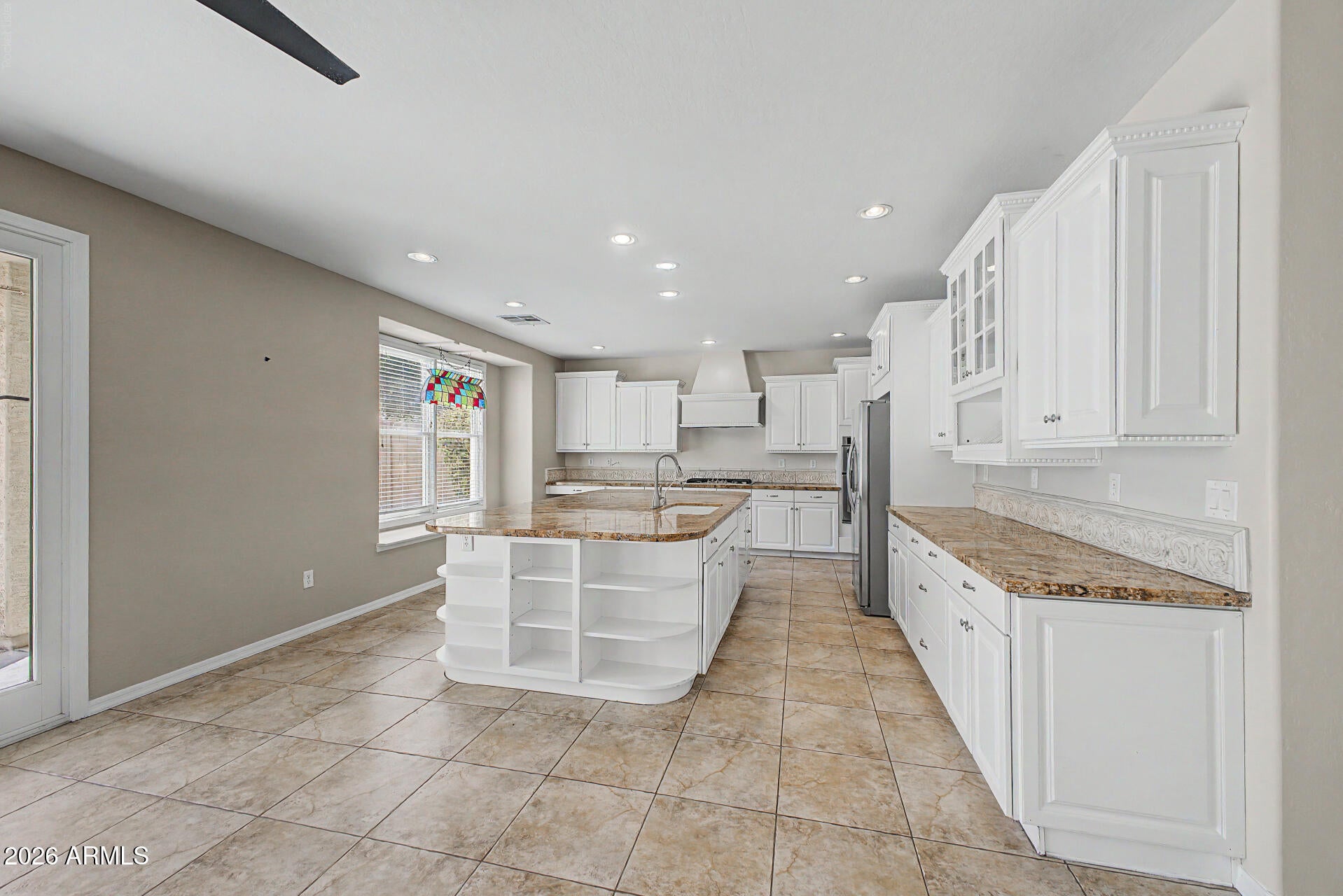 4113 W LYDIA Lane