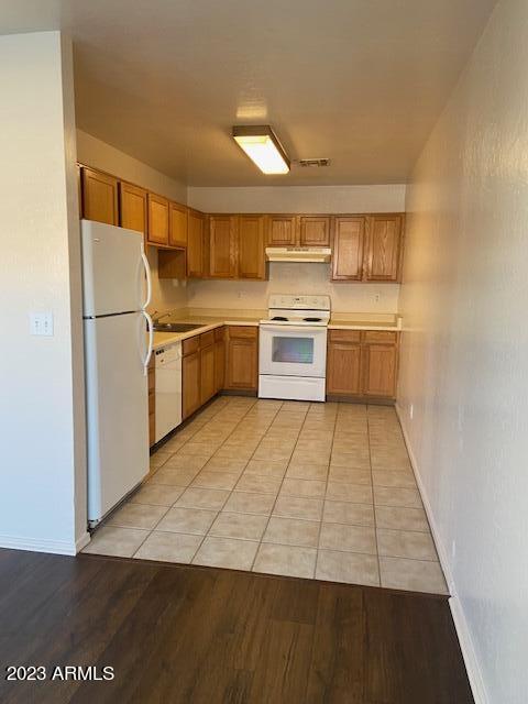 595 W 20TH Avenue Apt 102