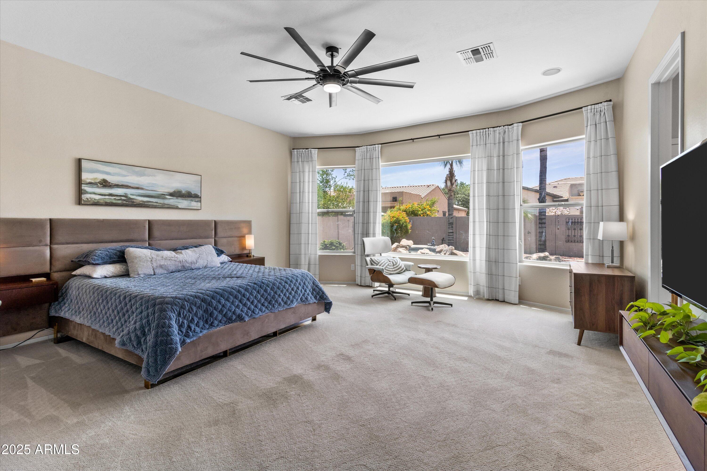 2105 E SAN CARLOS Place