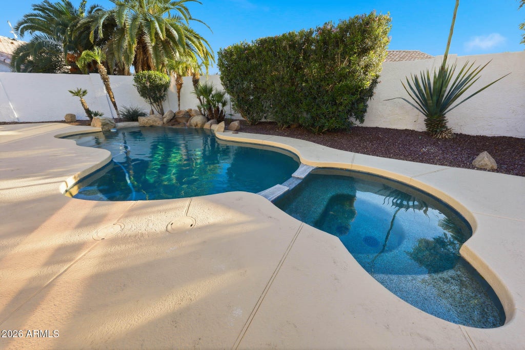 Photo of 190 S Longmore Street, Chandler, AZ 85224 (MLS # 7085741)