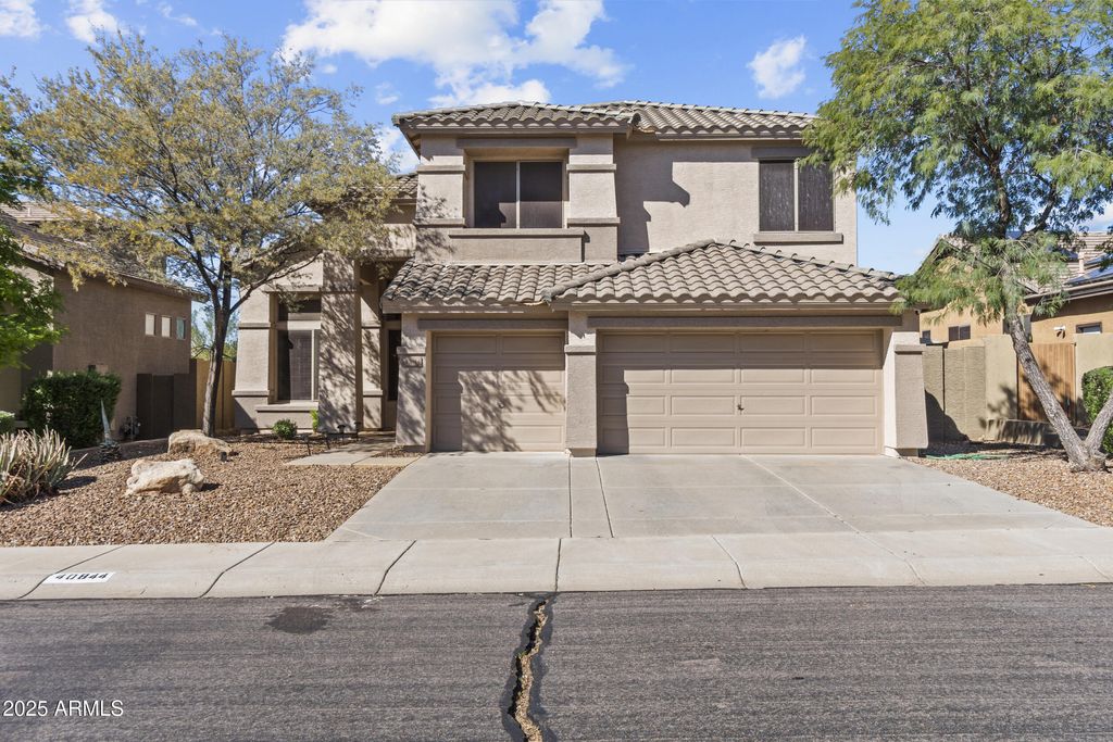 Photo of 40844 N Majesty Court, Anthem, AZ 85086 (MLS # 6943055)