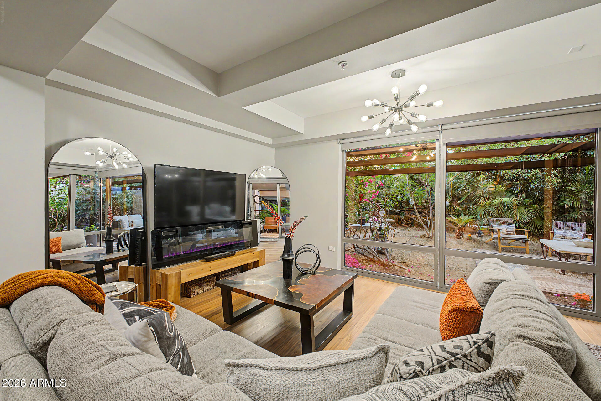 7117 E RANCHO VISTA Drive 4009