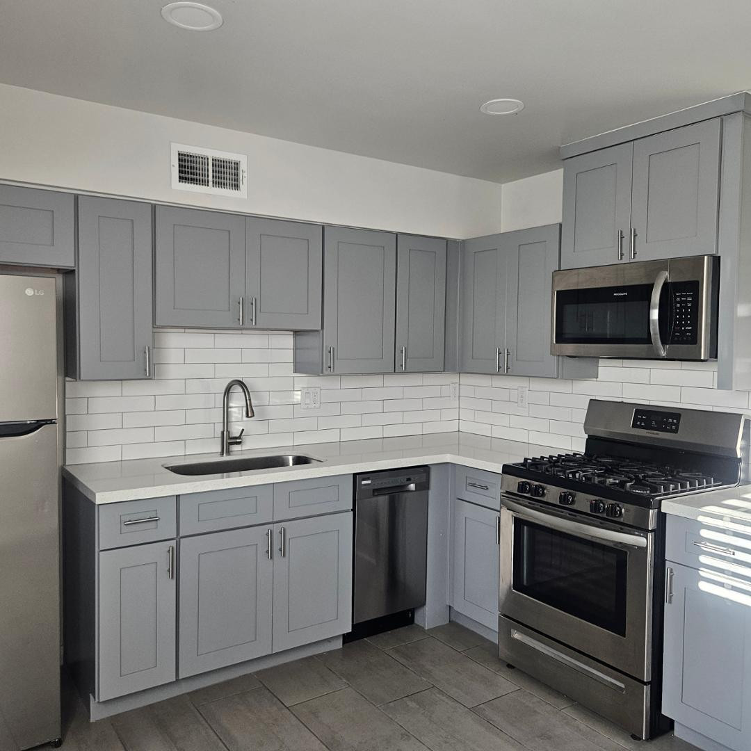 3326 N 66th Place Apt 4